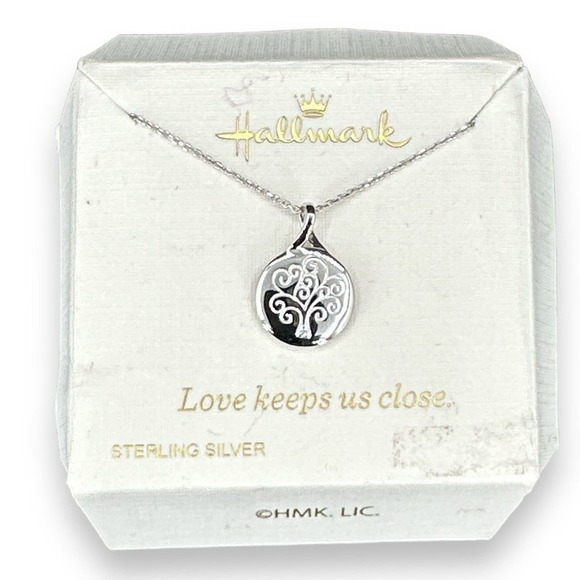 Hallmark Sterling Silver Family Tree Pendant 925 Chain with Spring Ring Clasp - Picture 1 of 9